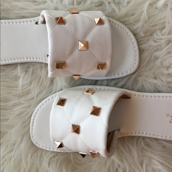 Spiked White Quilted Square Toe Sandals - Picture 9 of 16